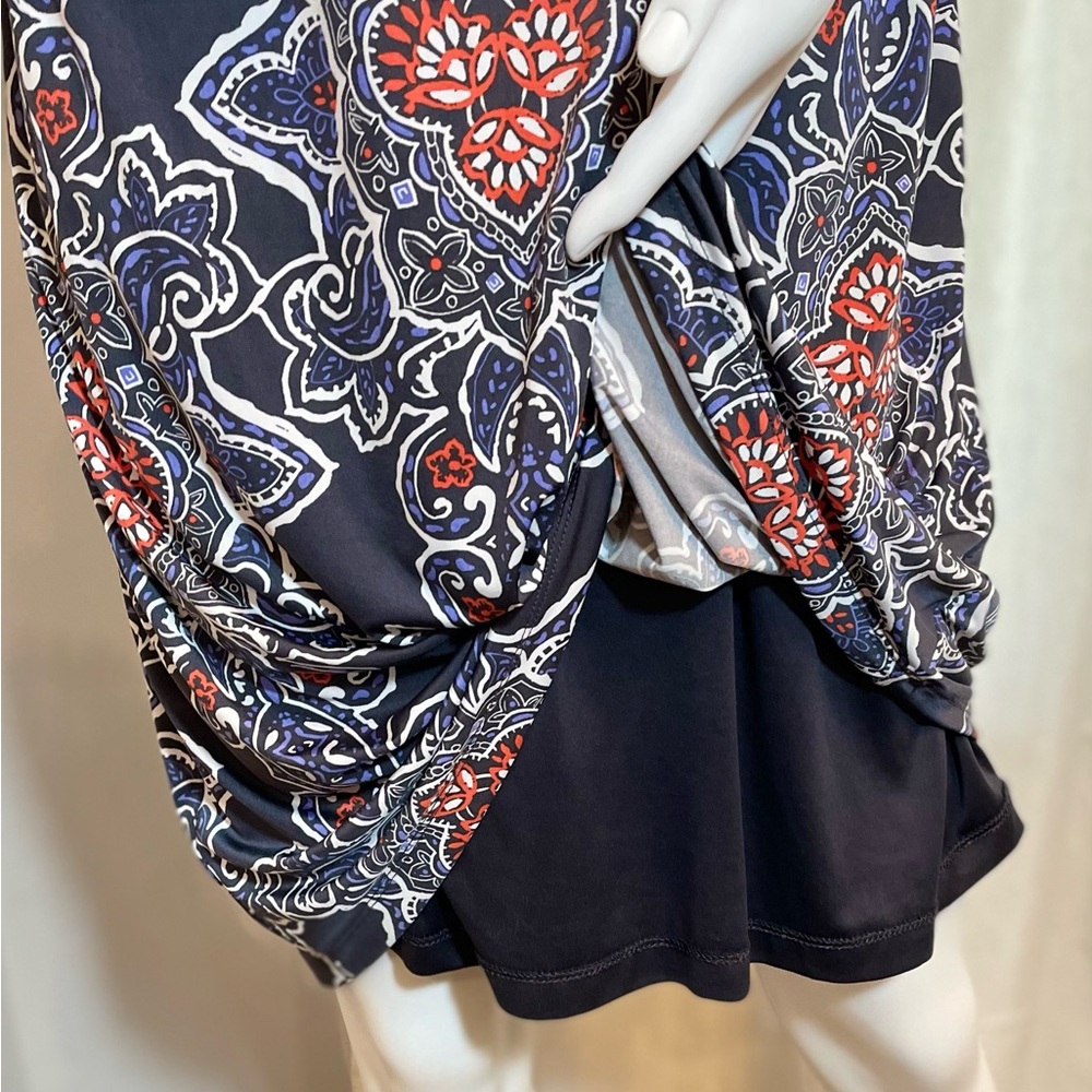 Magnolia Grace Elegant Dark Grey and Orangish Red Patterned Midi Dress - Picture 6 of 9